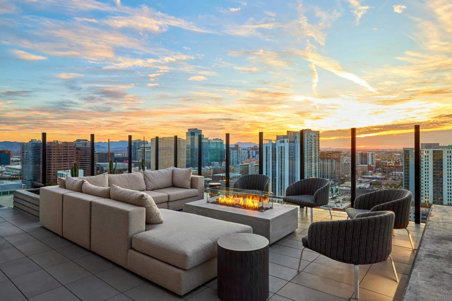 Global Luxury Suites At Downtown Phoenix Esterno foto